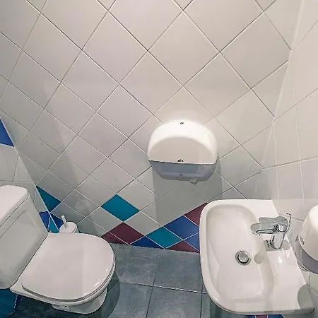 Mosaic מלון 2*